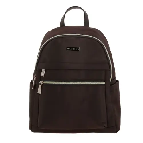 Mochila para dama Madison by Chenson Café Satinado - Estilo y Funcionalidad 1
