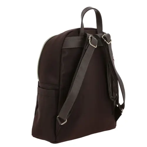 Mochila para dama Madison by Chenson Café Satinado - Estilo y Funcionalidad 3