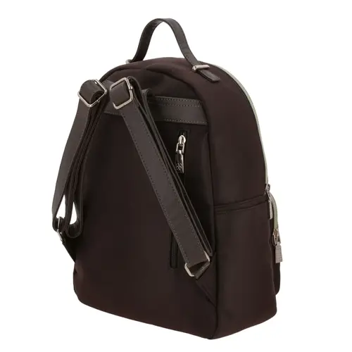 Mochila para dama Madison by Chenson color café satinado - Estilo y funcionalidad 5