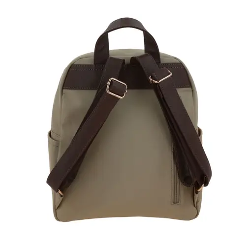 Mochila para mujer Madison by Chenson Camel con diseño funcional y estilo 4