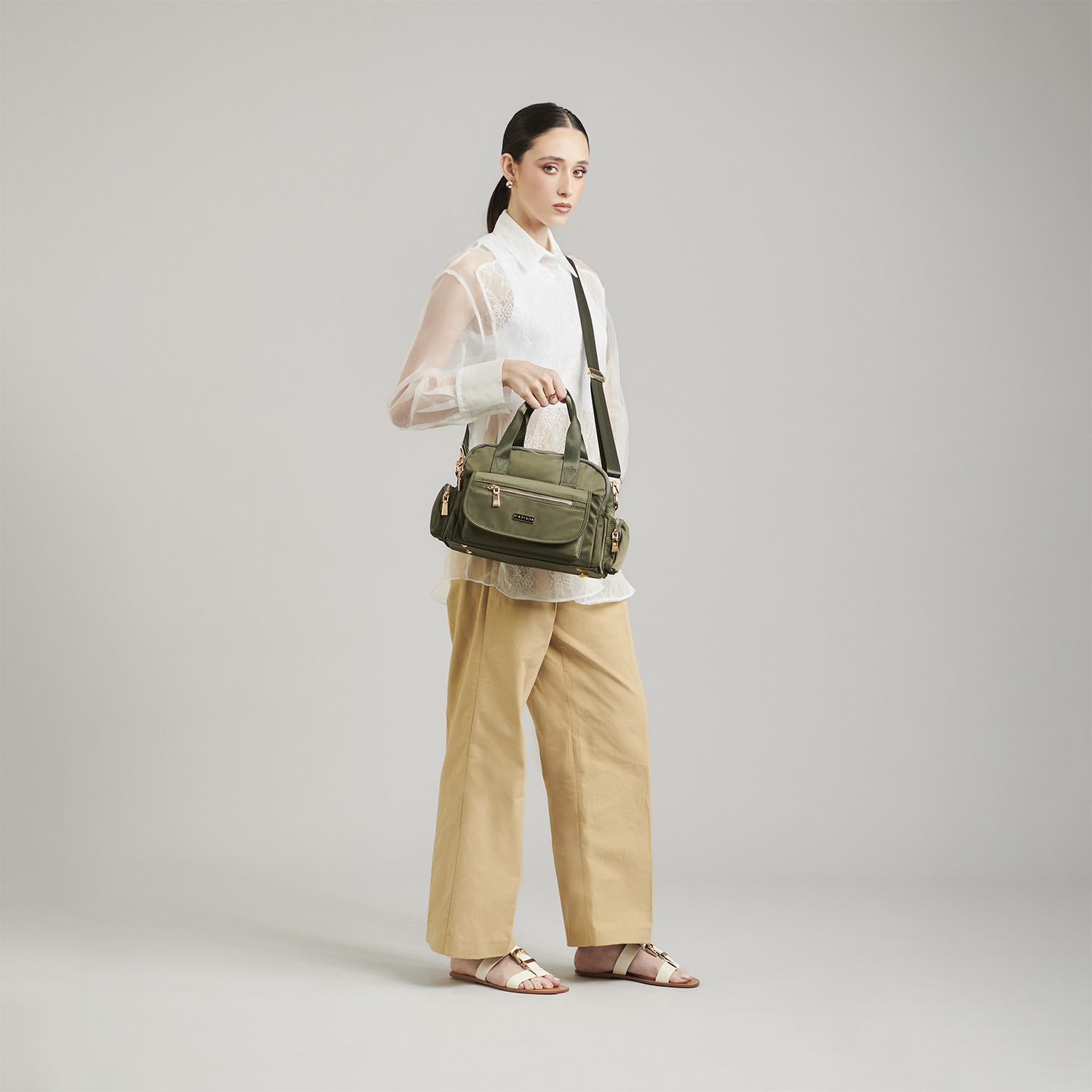 Bolsa de Mano para Dama Madison by Chenson Verde Seco - Estilo y Funcionalidad - vista 2