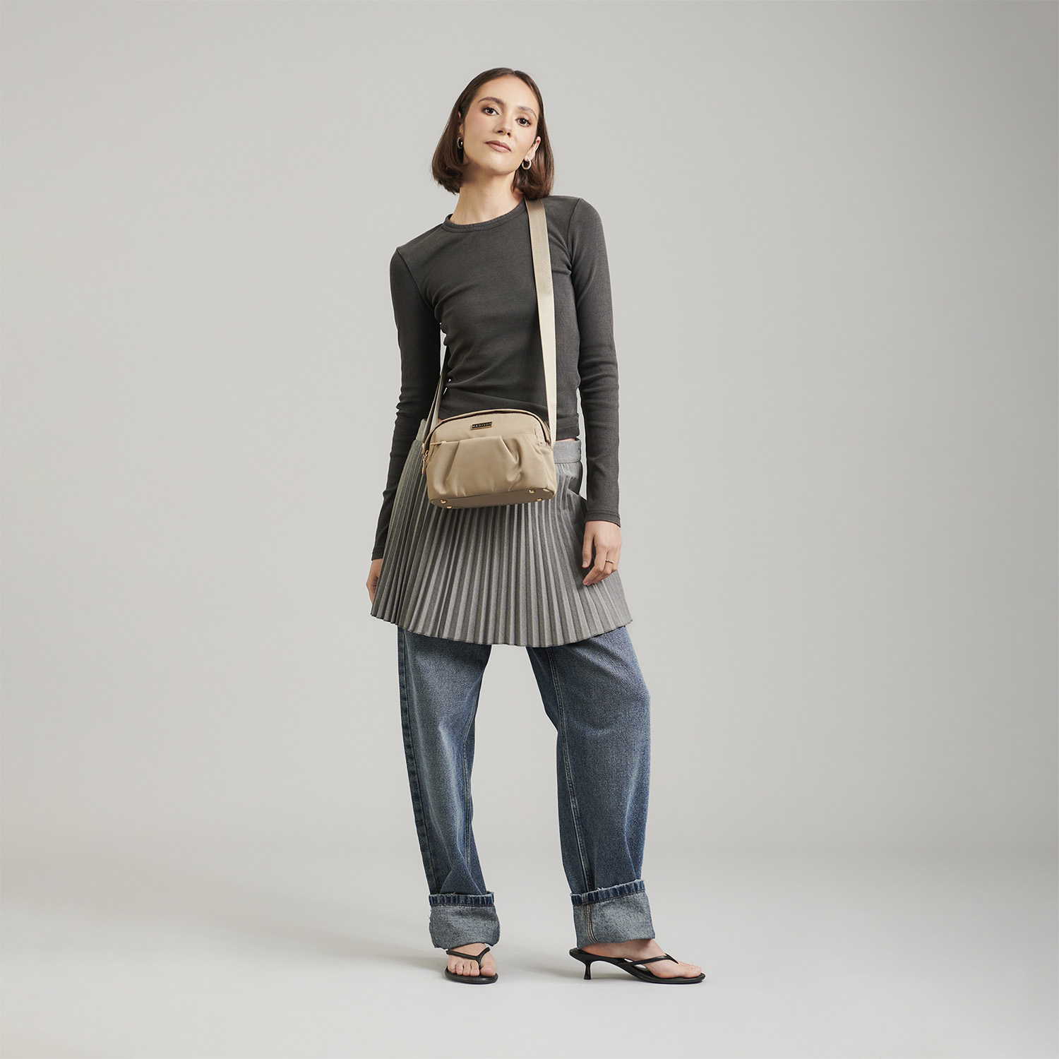 Bolsa de Lado para Dama Madison by Chenson Camel - Estilo y Funcionalidad - vista 2