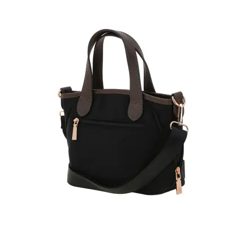 Bolsa de Mano para Dama Madison by Chenson Negra - Modelo MD25193 5