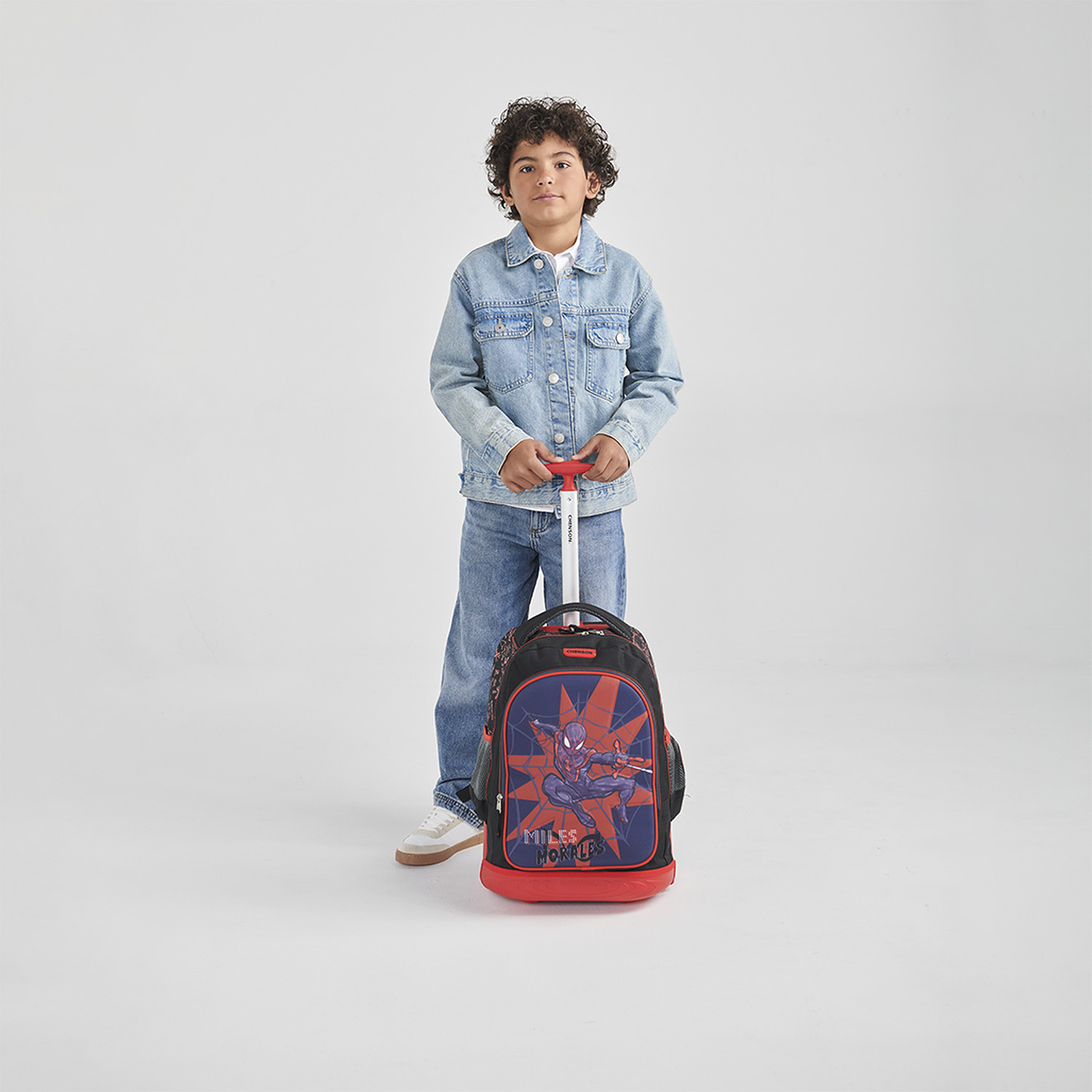 Mochila con Ruedas Miles Morales Negro para Niño - Diversión y Durabilidad - vista 2