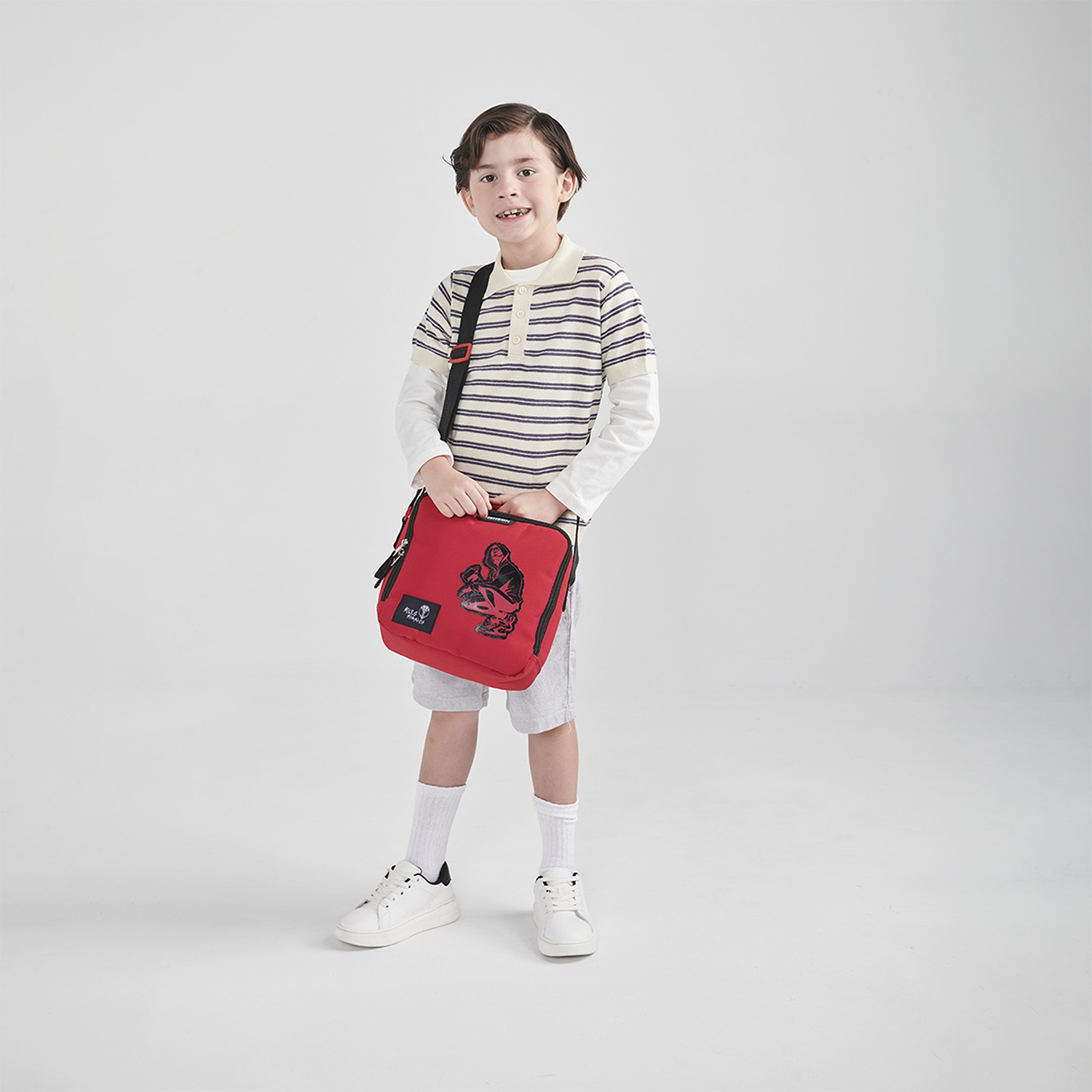 Lonchera escolar térmica Miles Morales Magenta para niño - Divertida y duradera - vista 2