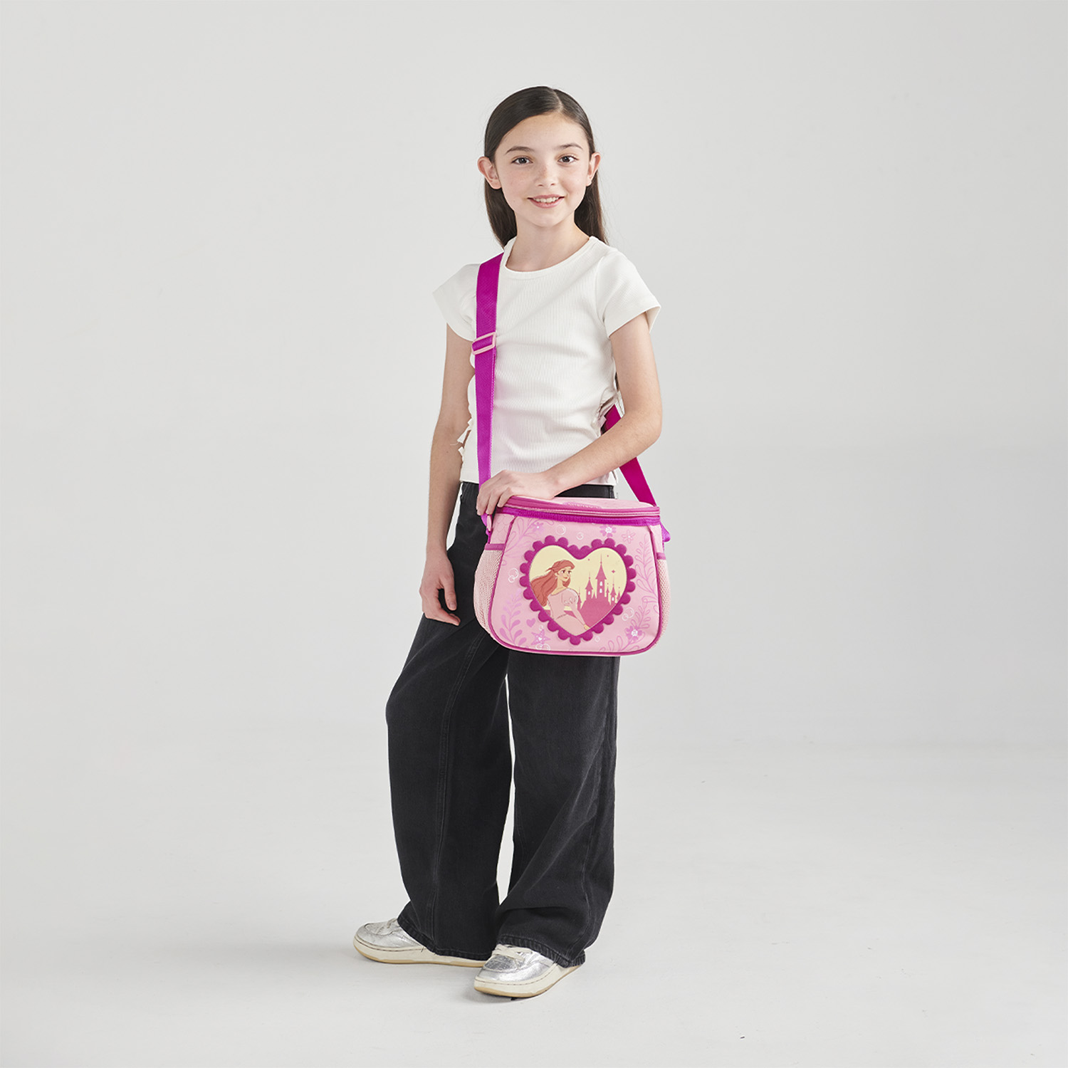 Lonchera escolar térmica Princesas by Chenson rosa para niña - Diversión y durabilidad - vista 2