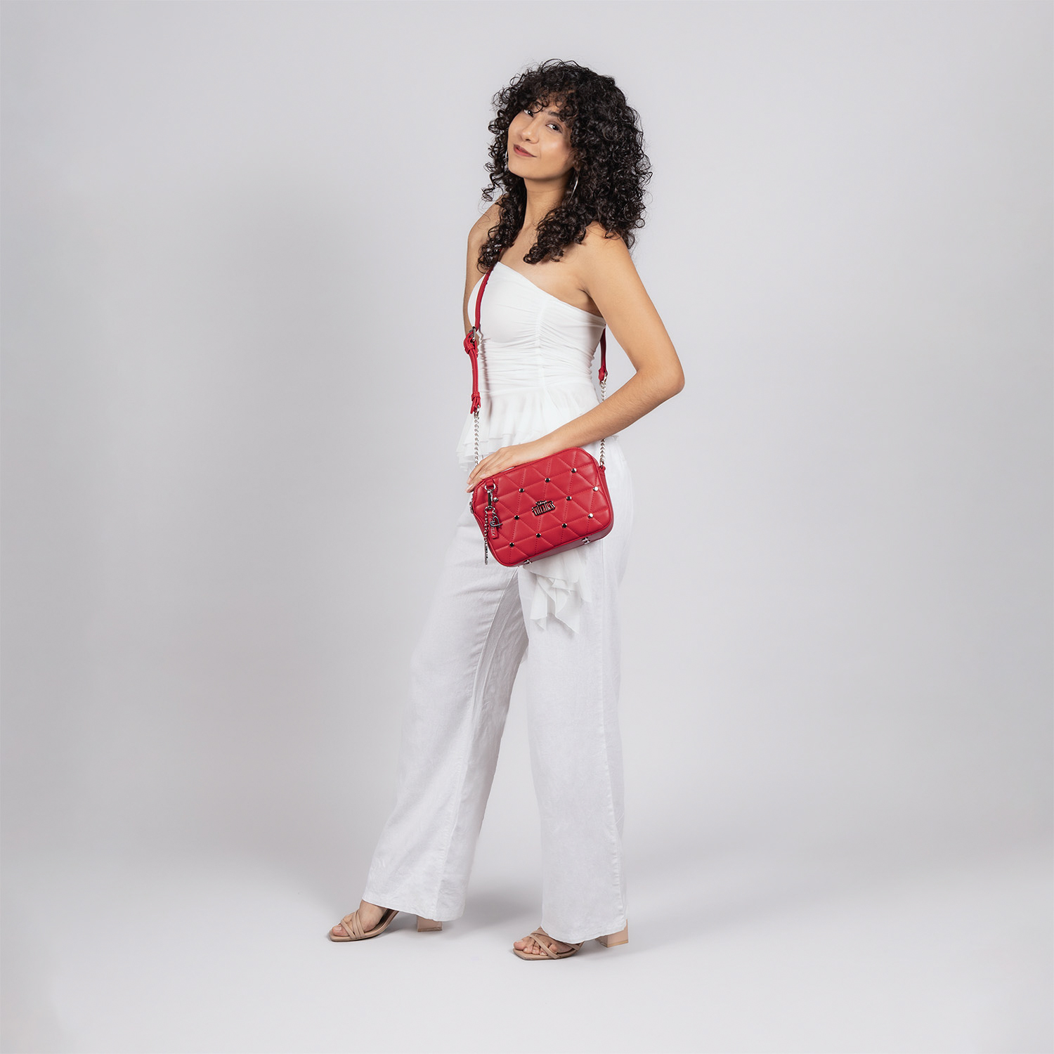 Bolsa de lado roja Villanas by Chenson para jovenes - Estilo y funcionalidad - vista 2