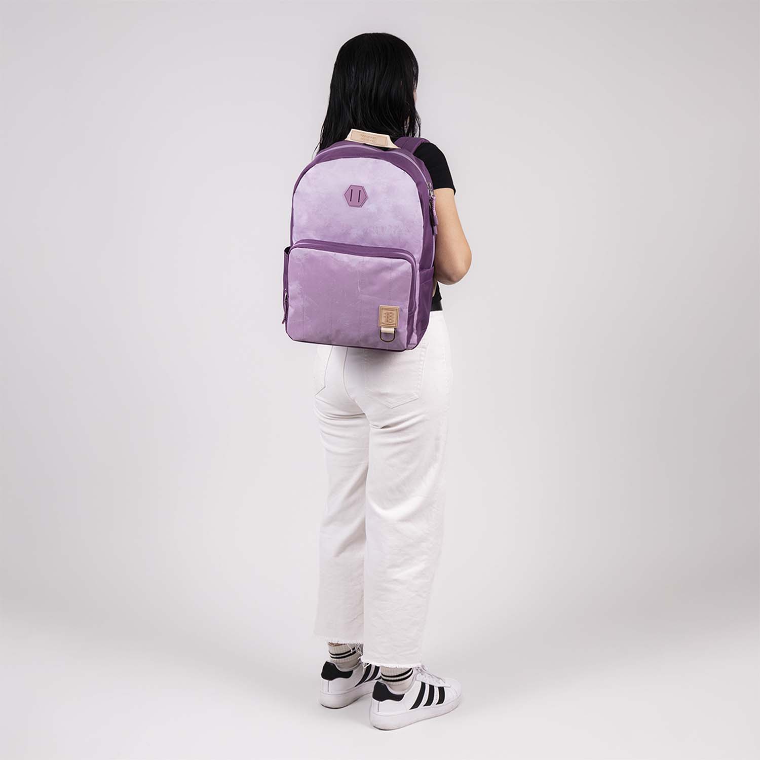 Mochila escolar para mujer 1818 by Chenson en color rosa con organizador - vista 2