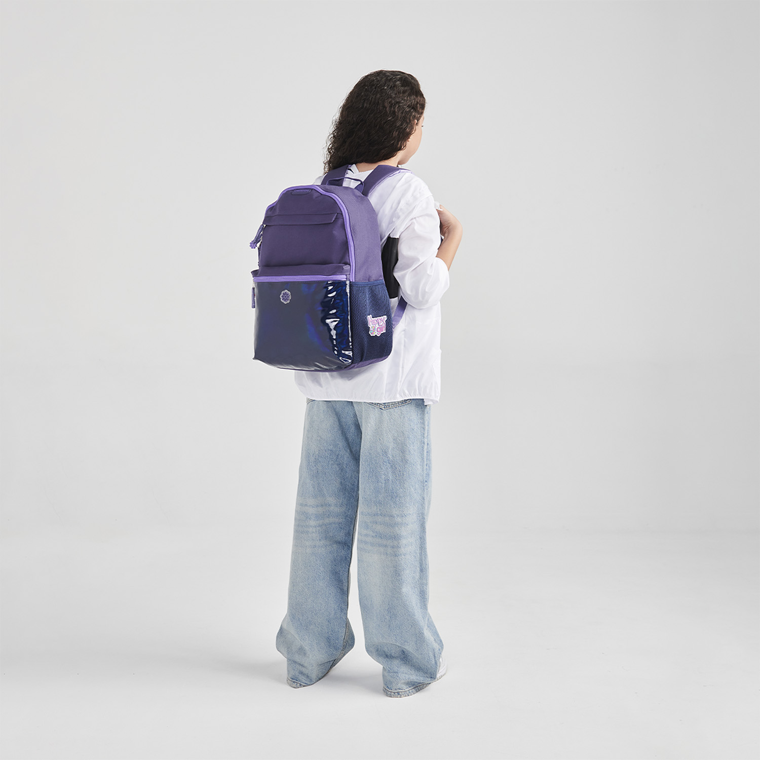 Mochila escolar para niña Happy Girl by Chenson color uva con amplios compartimentos - vista 2