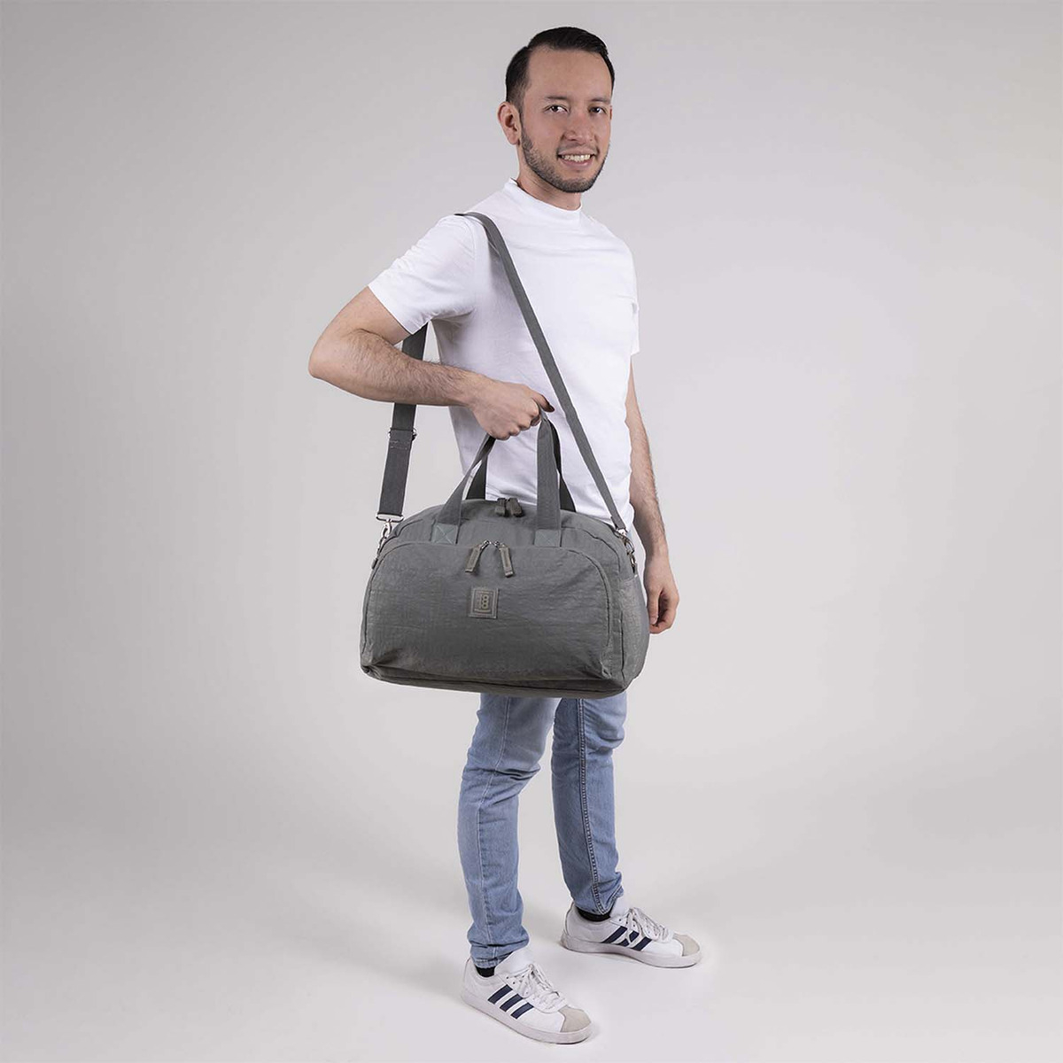 Valija Chenson Juvenil 1818 Verde Militar Impermeable Zilp Lisa - vista 2