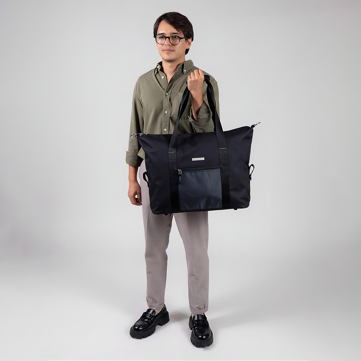 Valija Grande Chenson Pro Multiusos Heri Color Gris Oscuro Liso - vista 2